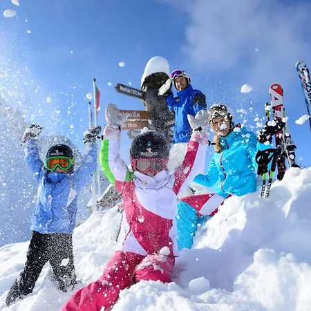 Garten Kirchberg By Alpine Host Helpers 蒂罗尔-基希贝格