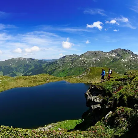 Garten Kirchberg By Alpine Host Helpers 蒂罗尔-基希贝格